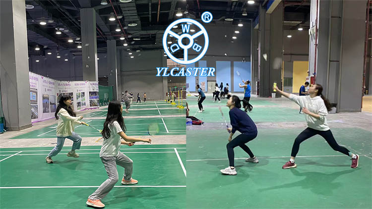 We have a badminton game after work-YLcaster